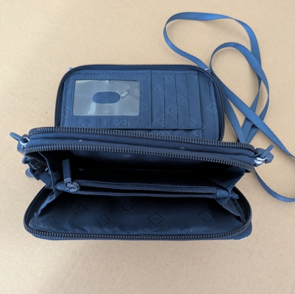 Vera Bradley Steel Blue Meddallion Lighten Up RFID 3-in-1 Crossbody - Picture 2 of 5